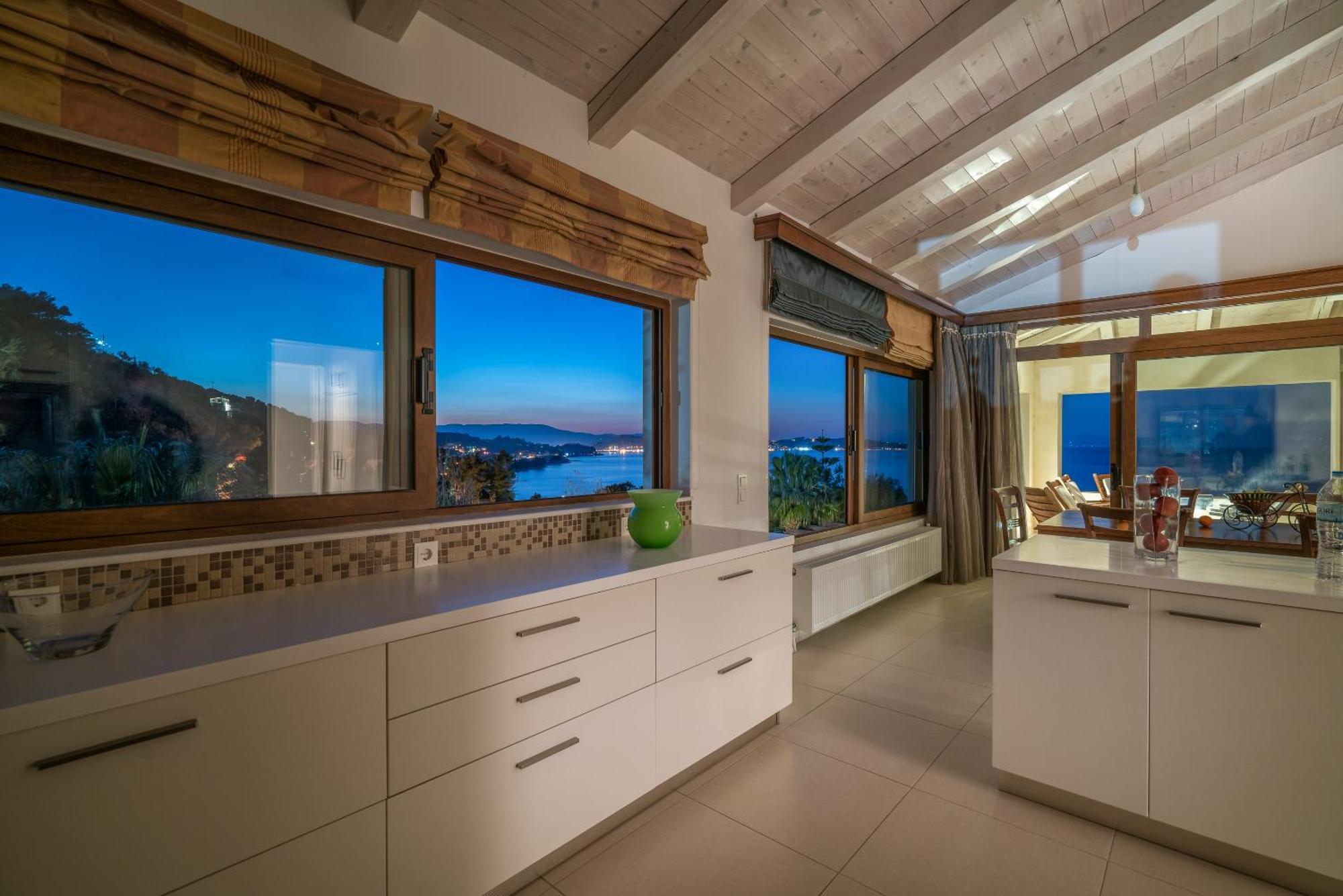 Ananta Blue Residence Argassi Bagian luar foto